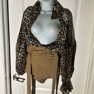 Fashion nova cheetah, print romper size large